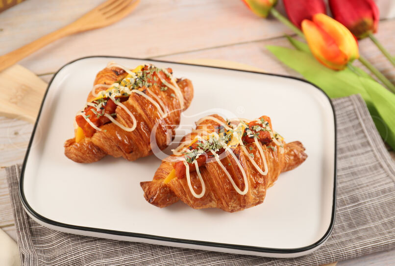 Cheese Chicken Drumsticks Croissant