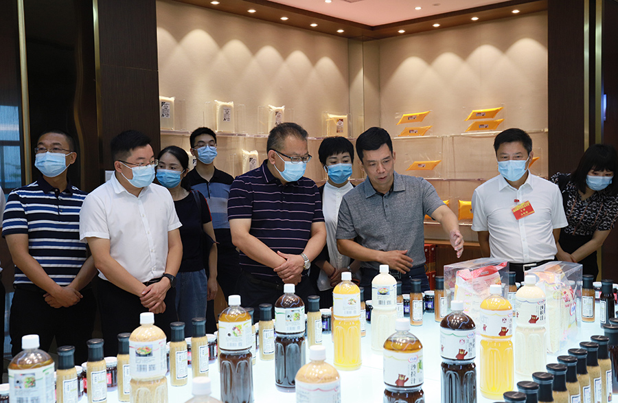 The party and government delegation of Sinan County, Guizhou Province visited our company to conduct research